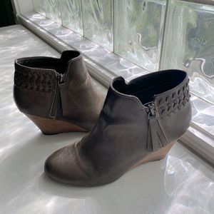 Grayish brown wedge booties